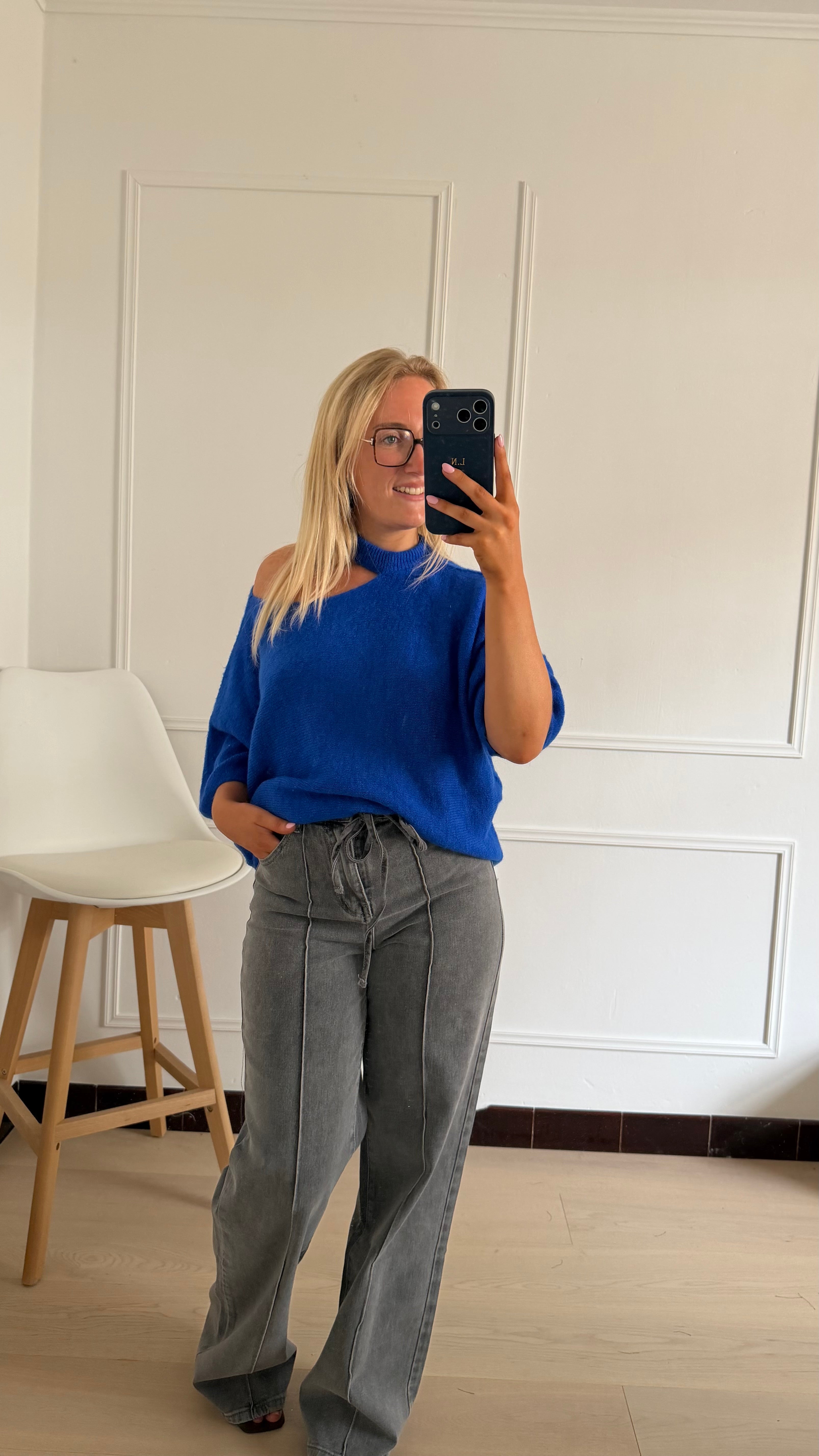 Elena Cut Out Pull Blue