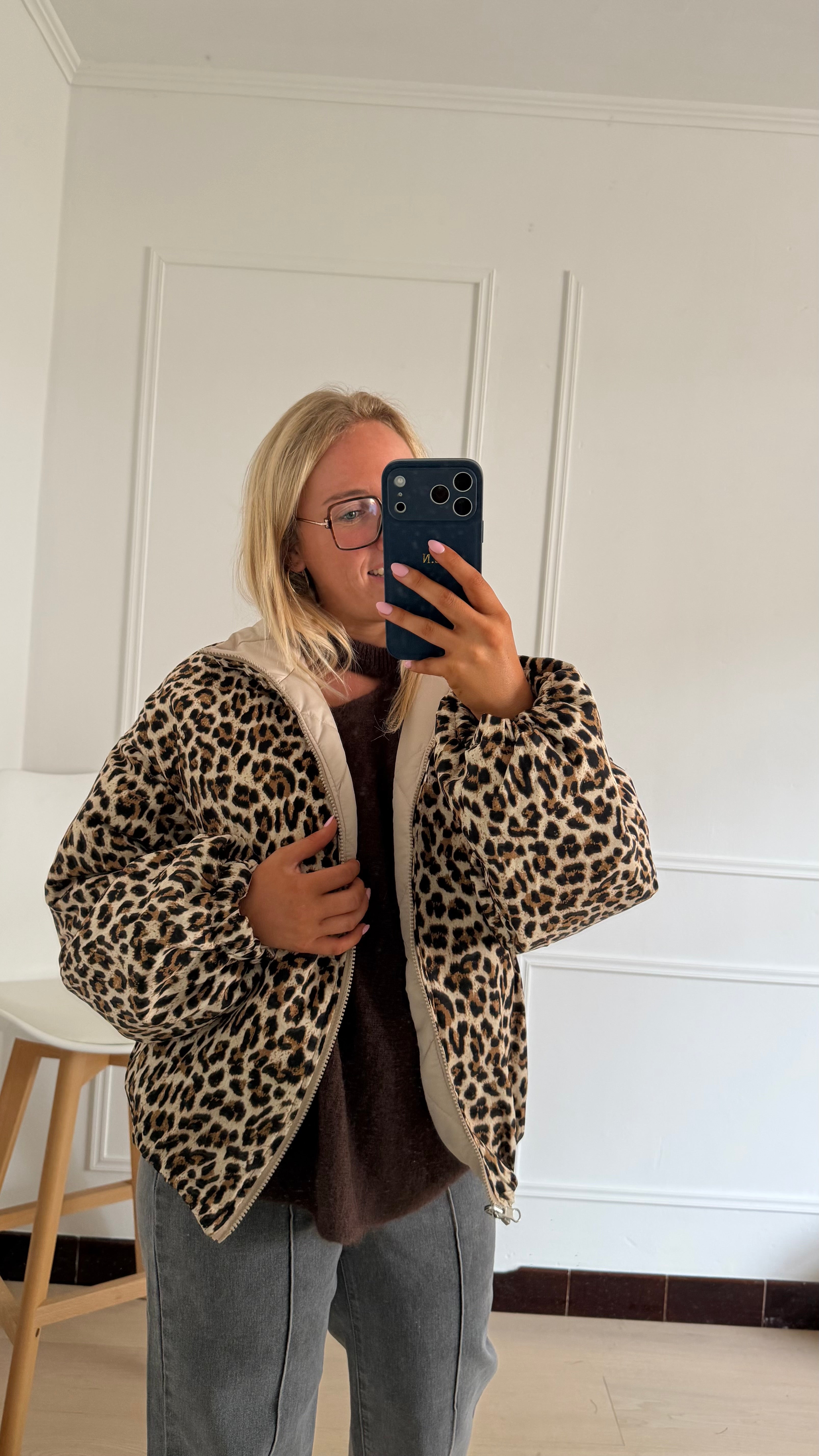 Reversible Puffer Jacket - Beige & Leopard