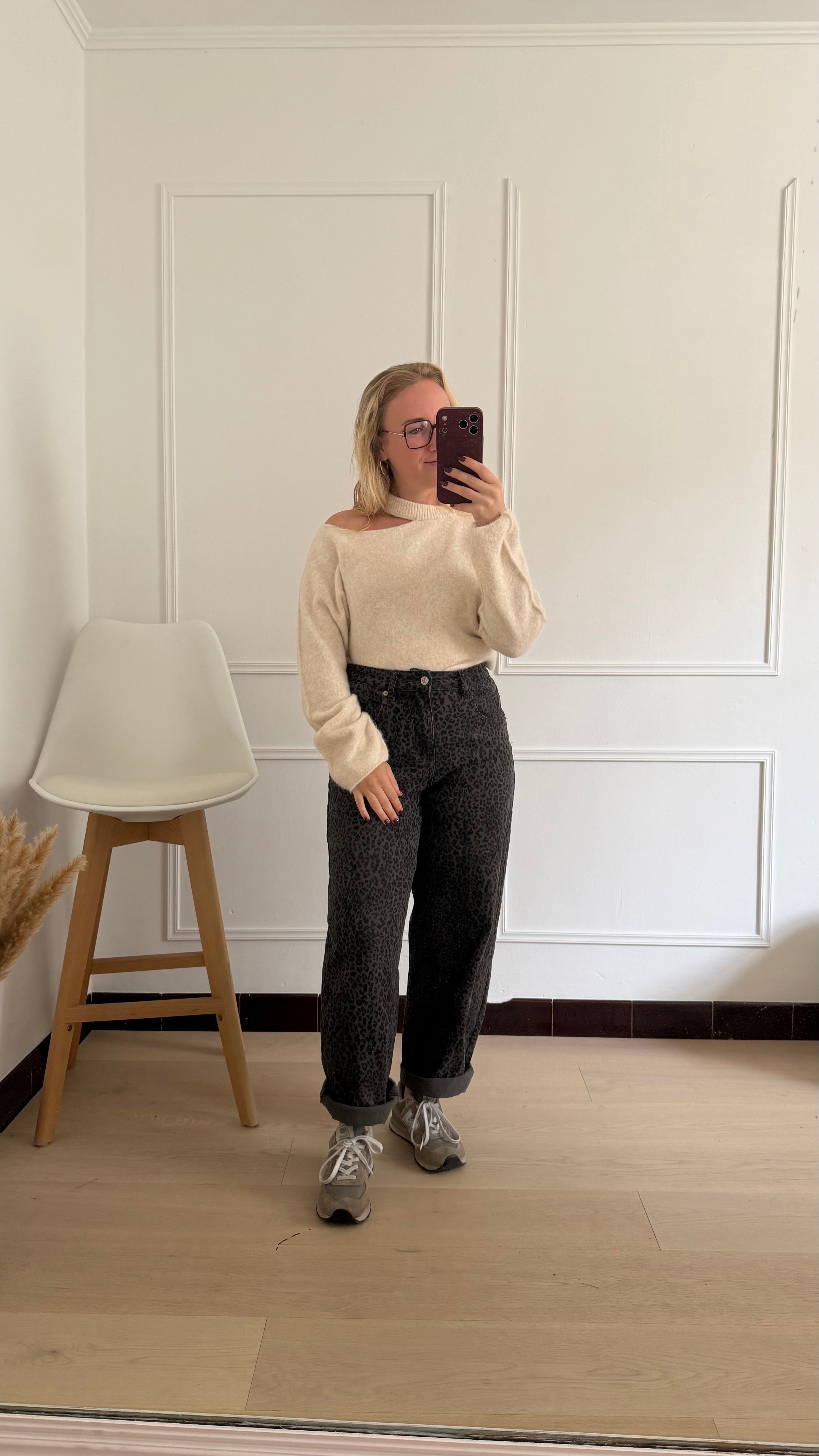 Elena Cut Out Pull Ivory