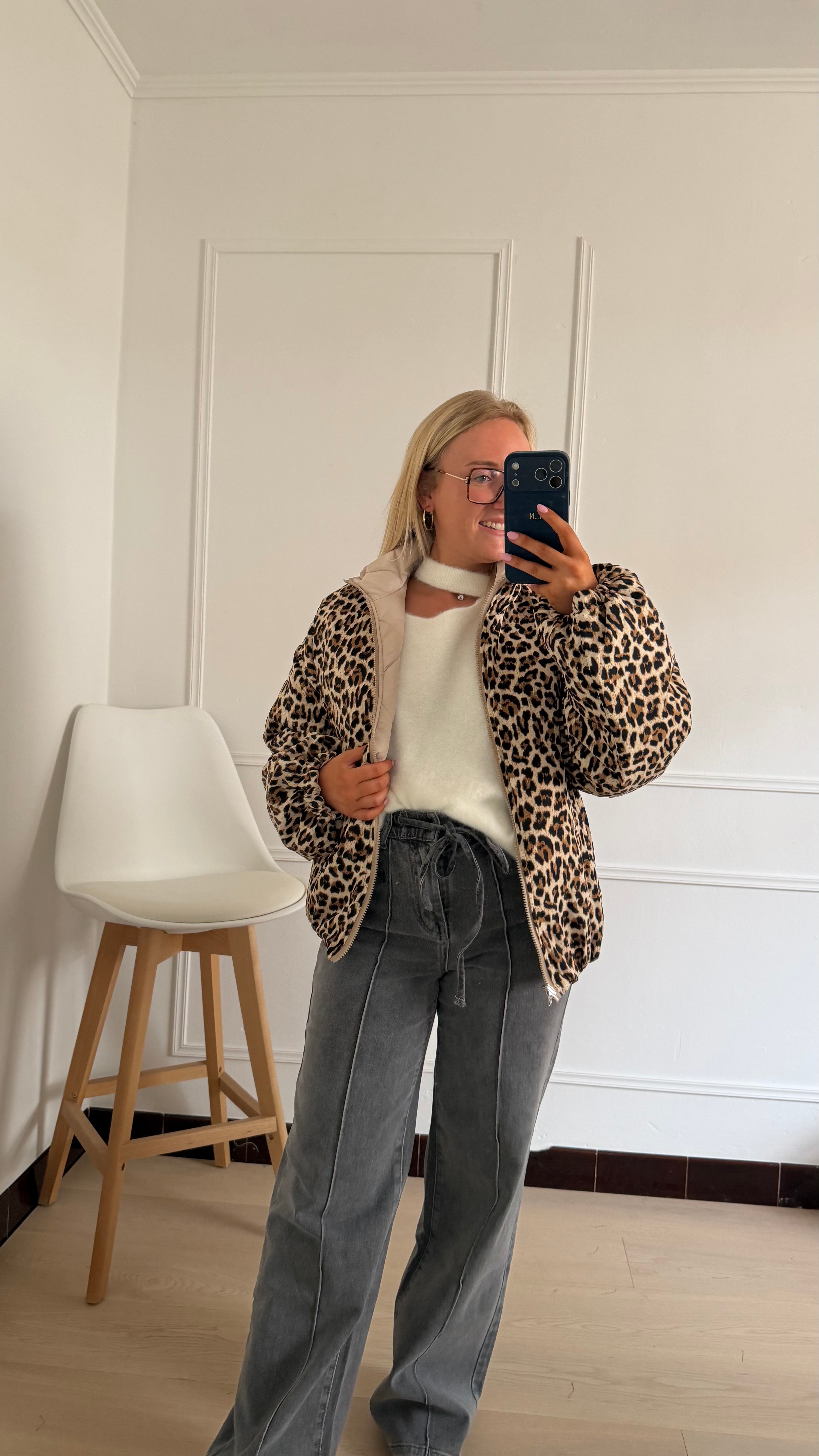 Reversible Puffer Jacket - Beige & Leopard
