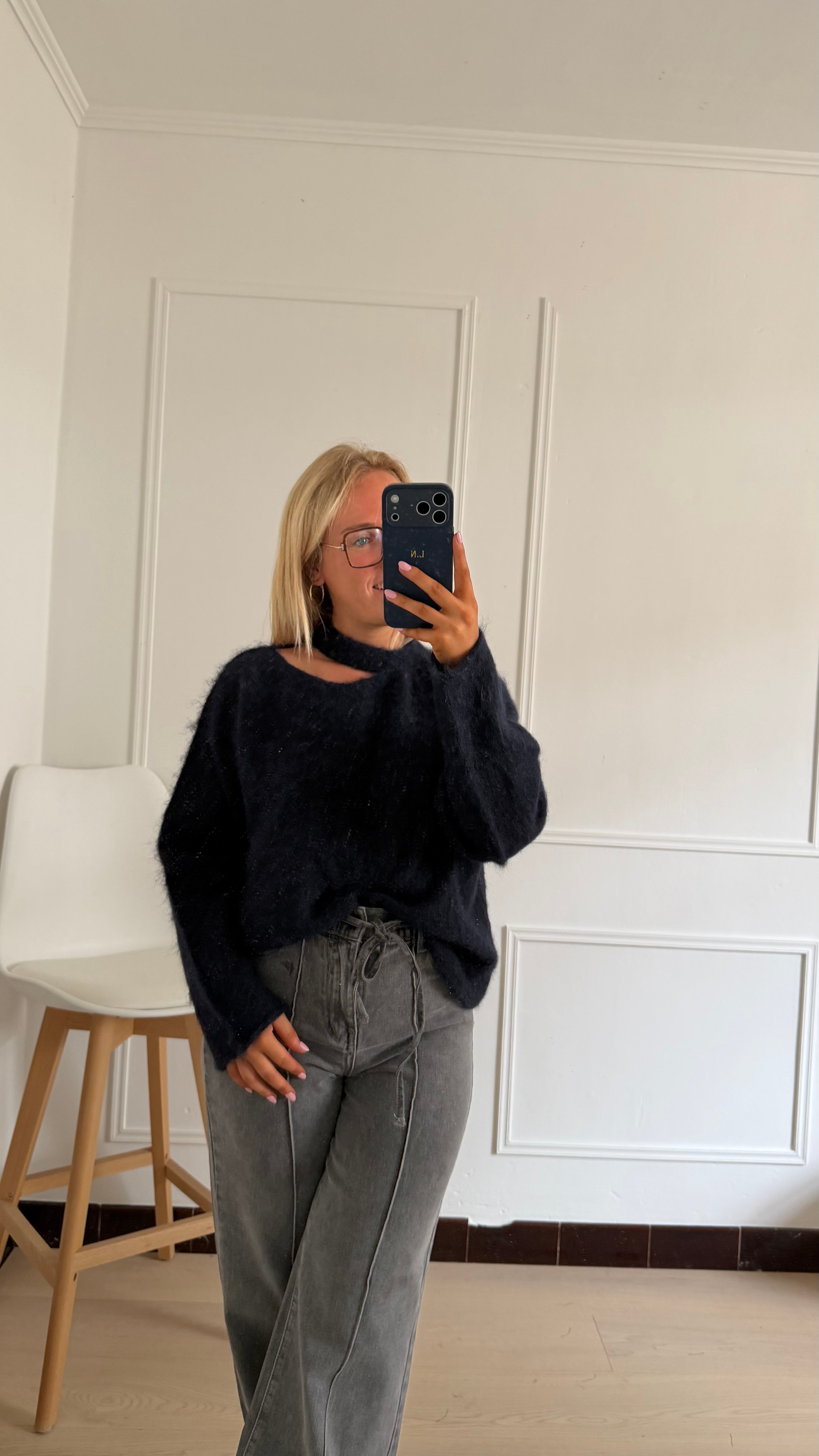 Fay Cut Out Pull Marine
