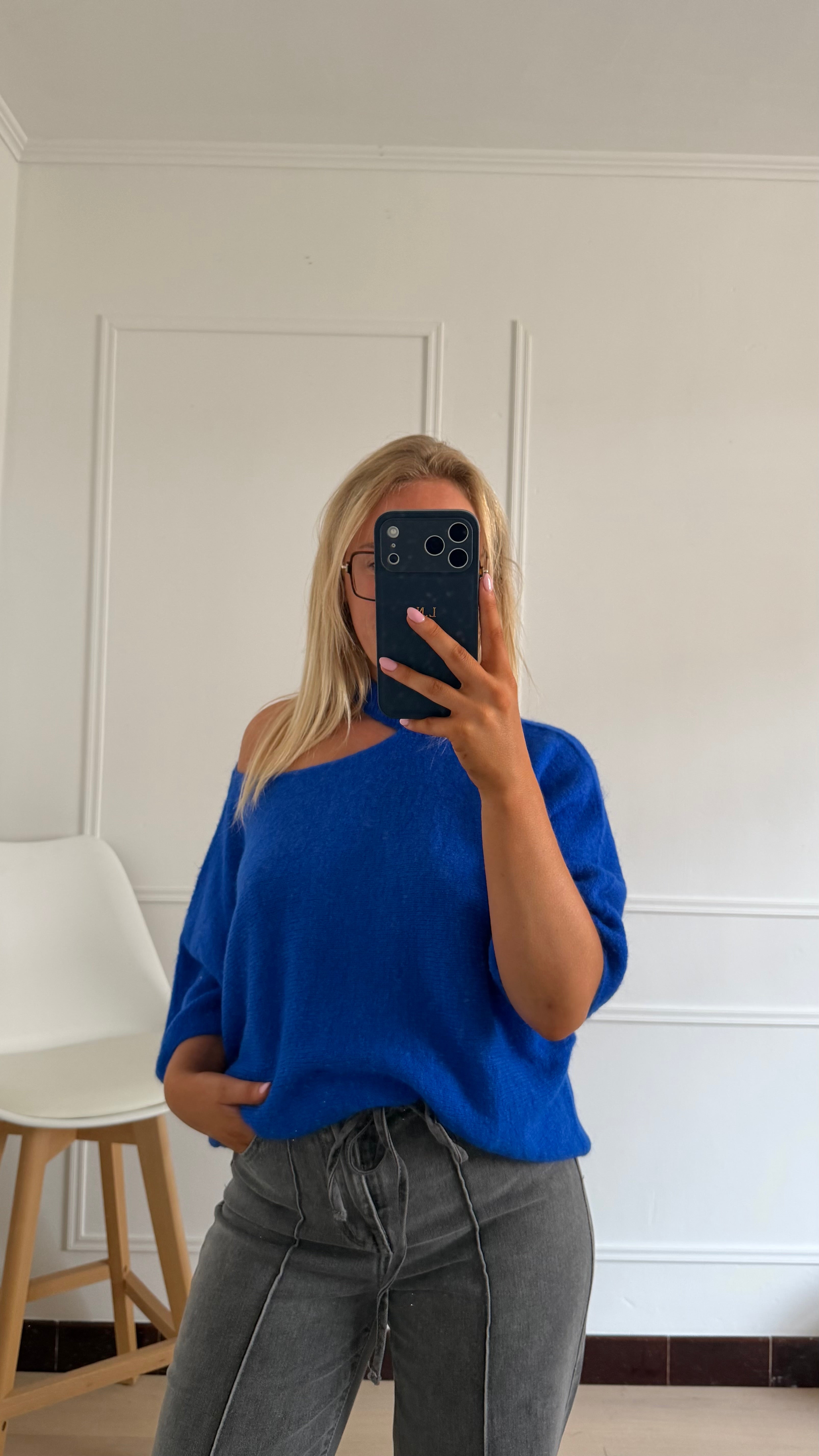 Elena Cut Out Pull Blue
