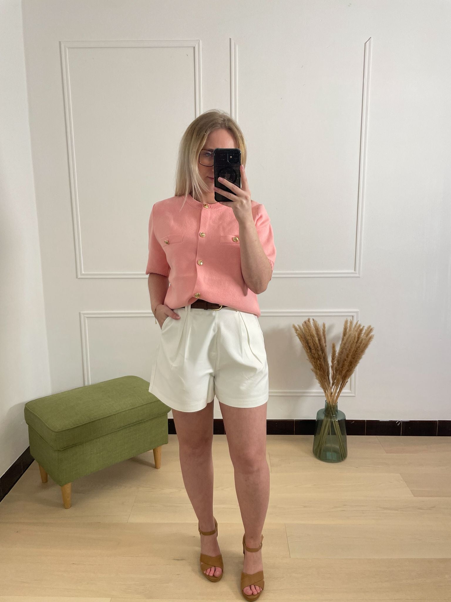 Amélie Short White with Belt