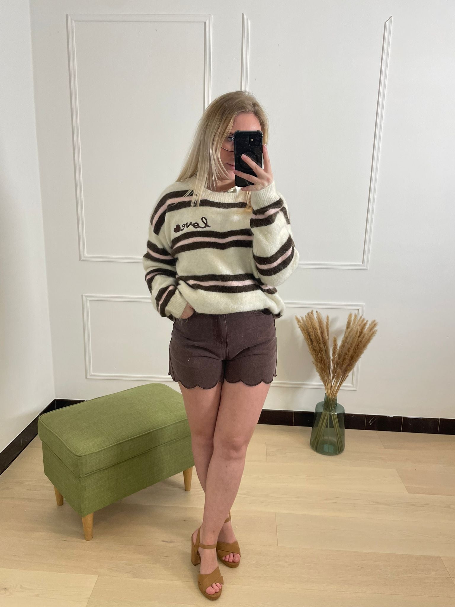 Love Pull Beige