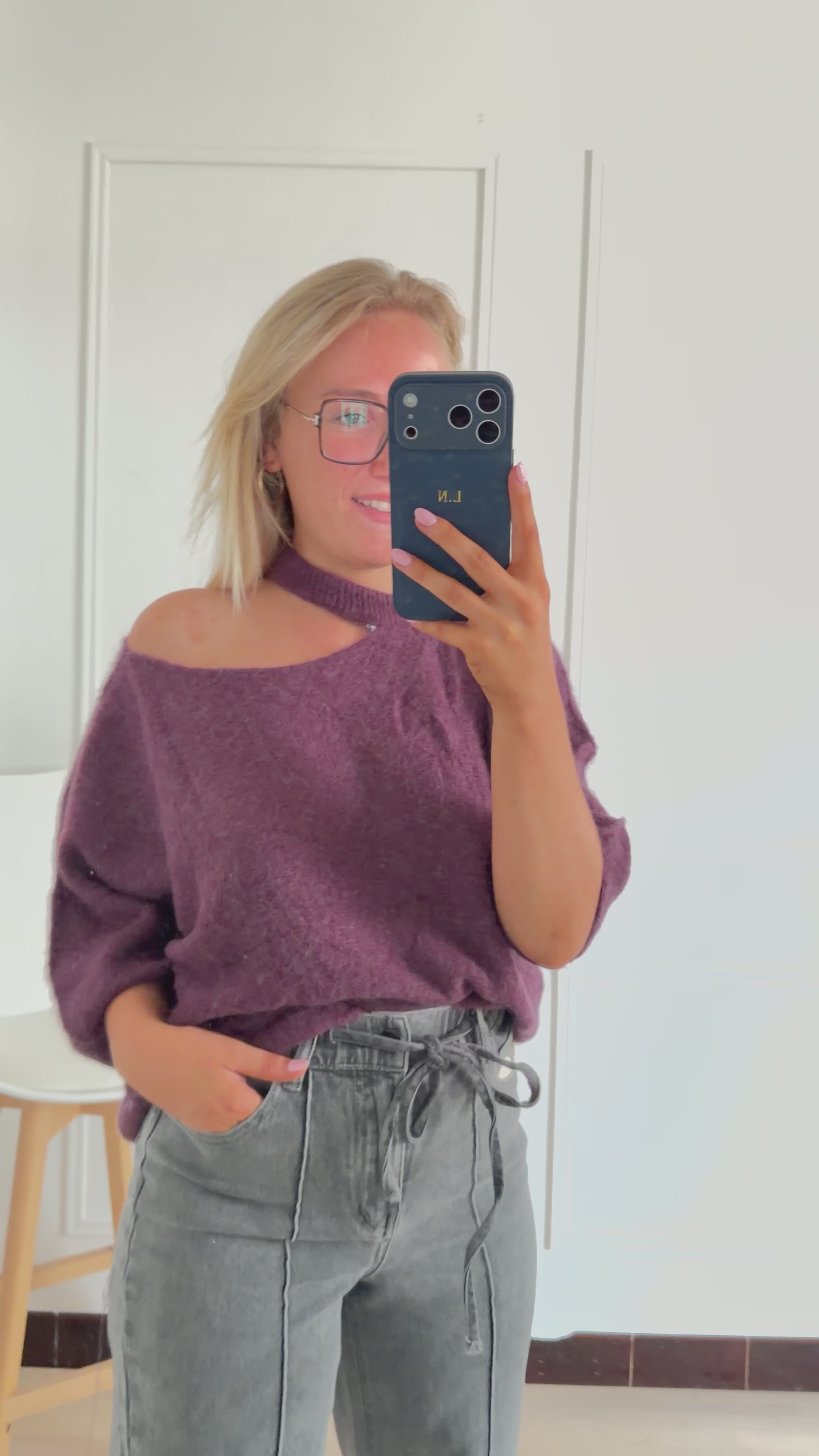 Elena Cut Out Pull Violet